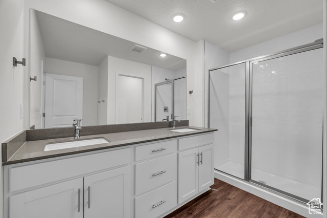 Photo 14 for MLS #2106552 at 1221 Redbud Dr