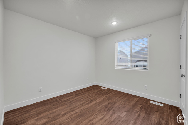 Photo 16 for MLS #2106552 at 1221 Redbud Dr