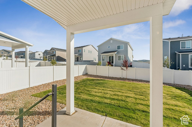 Photo 19 for MLS #2106552 at 1221 Redbud Dr