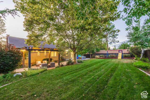Photo 2 for MLS #2106562 at 2157 S Dallin St