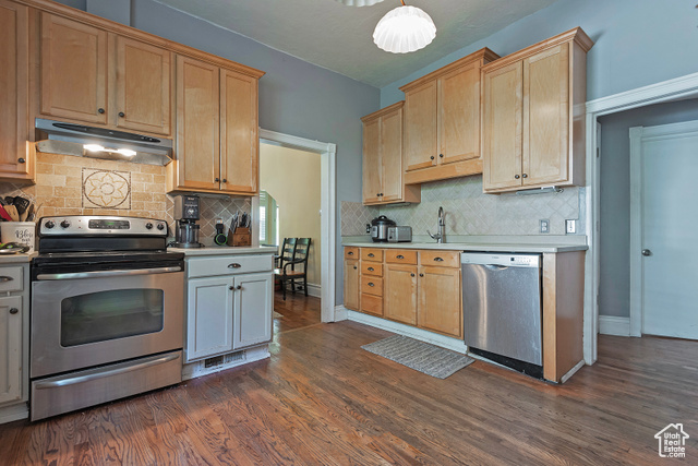 Photo 12 for MLS #2106577 at 1220 E 600 South