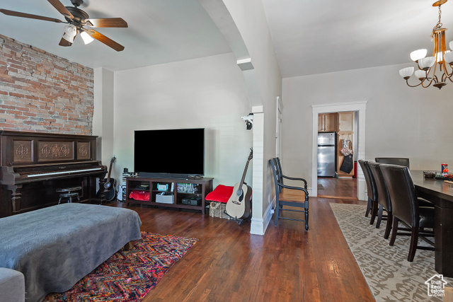 Photo 5 for MLS #2106577 at 1220 E 600 South