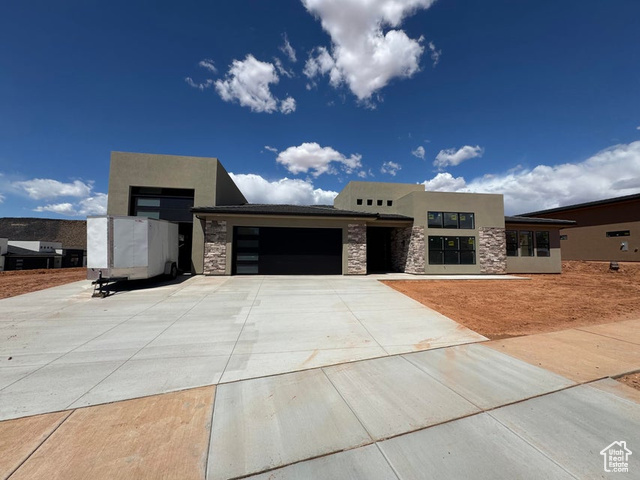 MLS #2106591                     located at 989 S Rattlesnake Ln,
                     Washington, UT