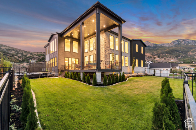 Photo 14 for MLS #2106592 at 516 E Savannah Cir