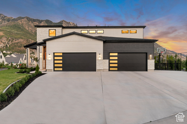 Photo 18 for MLS #2106592 at 516 E Savannah Cir