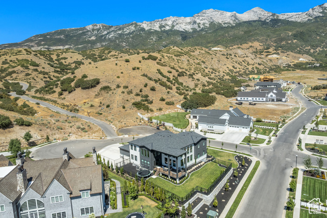 Photo 126 for MLS #2106592 at 516 E Savannah Cir