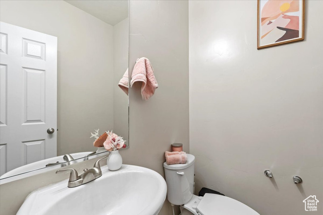 Photo 8 for MLS #2106603 at 14333 S Fort Pierce Way