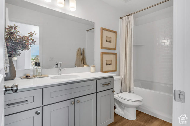 Photo 16 for MLS #2106615 at 4479 S 500 East #64