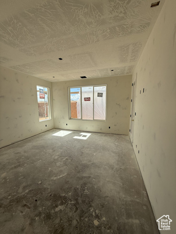 Photo 9 for MLS #2106617 at 5318 S Shorebreak Dr