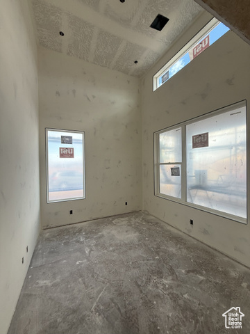Photo 4 for MLS #2106617 at 5318 S Shorebreak Dr