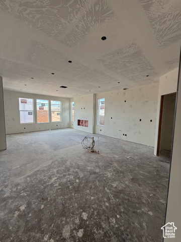 Photo 7 for MLS #2106617 at 5318 S Shorebreak Dr