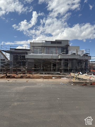 MLS #2106617                     located at 5318 S Shorebreak Dr,
                     Washington, UT