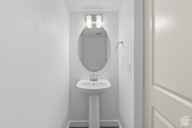 Photo 11 for MLS #2106623 at 5654 N Regatta Ln