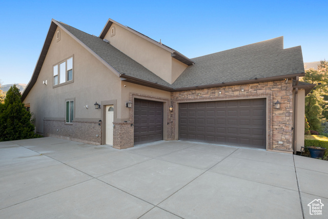 Photo 4 for MLS #2106628 at 2368 E 8300 South