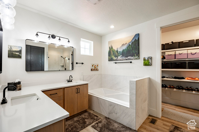 Photo 15 for MLS #2106639 at 223 W Goosenest Dr