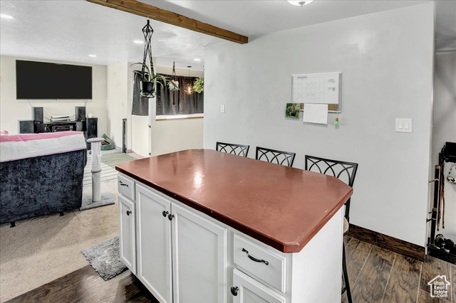 Photo 7 for MLS #2106643 at 448 Parkinson Dr