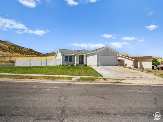 3488 S PYRITE DR, Magna UT 84044
