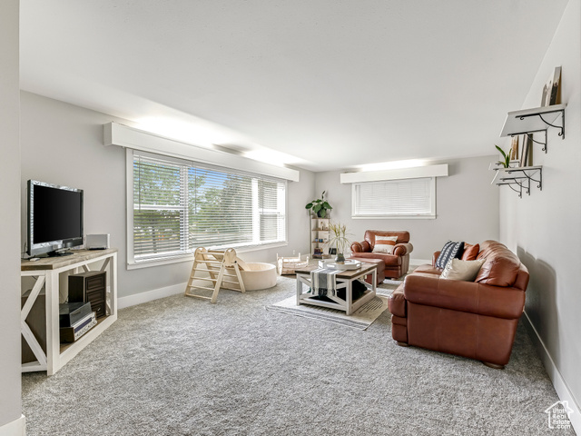 Photo 8 for MLS #2106649 at 523 S Main
