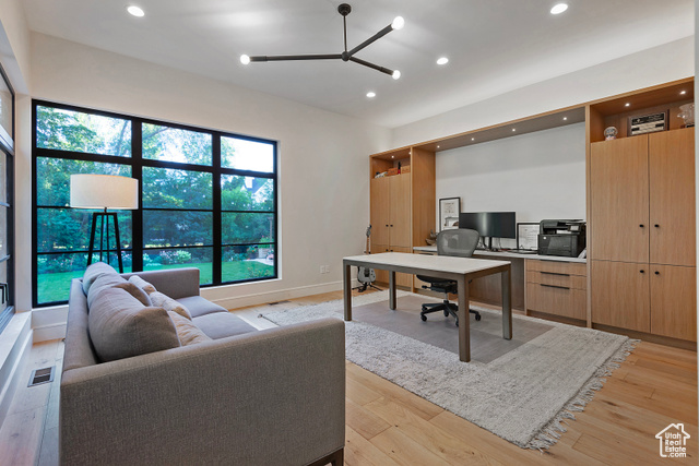Photo 13 for MLS #2106653 at 2138 E Pheasant Ln