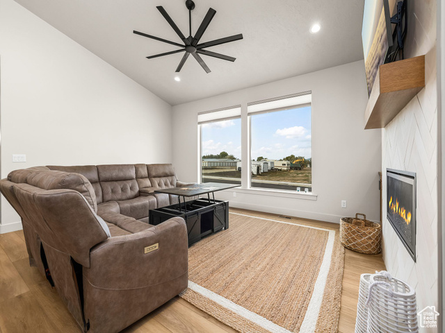 Photo 16 for MLS #2106655 at 314 N 1070 East