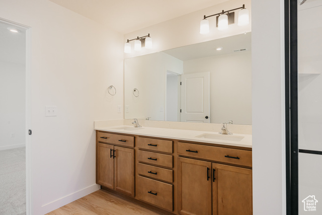 Photo 13 for MLS #2106664 at 3646 N Oak Blvd #322