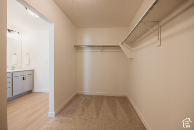 Photo 19 for MLS #2106676 at 3629 N Oak Blvd #335