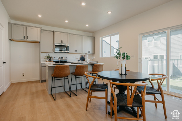 Photo 6 for MLS #2106676 at 3629 N Oak Blvd #335