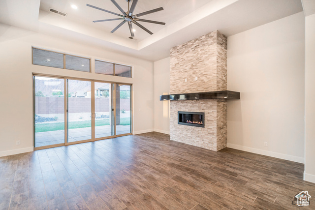 Photo 12 for MLS #2106677 at 378 W Redstone Ct