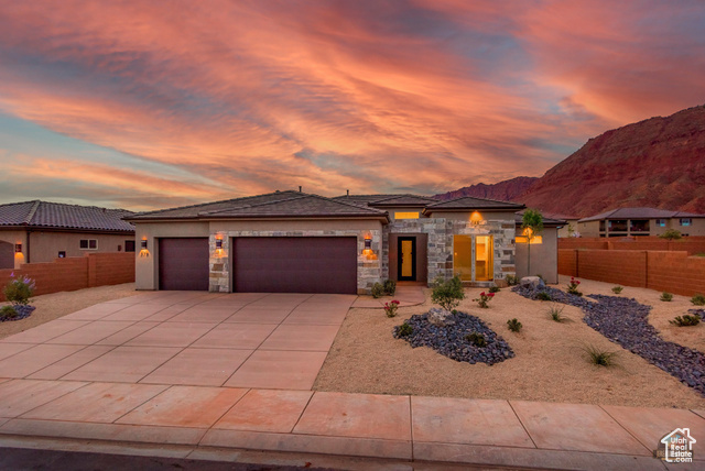 MLS #2106677 - 378 W Redstone Ct