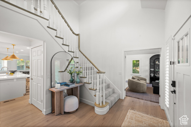 Photo 6 for MLS #2106685 at 2321 E Wrenhaven Ln