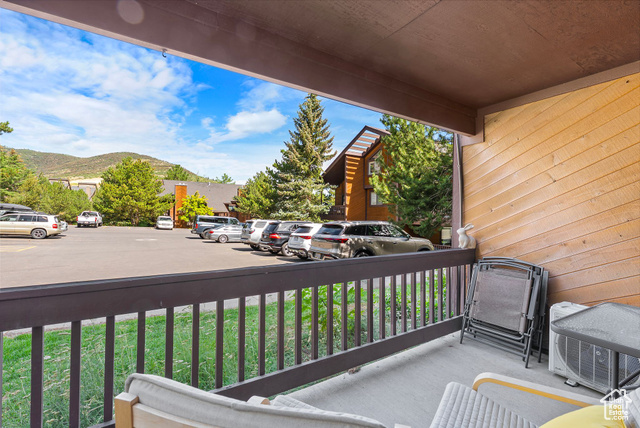 Photo 14 for MLS #2106687 at 2025 Canyons Resort Dr #P3