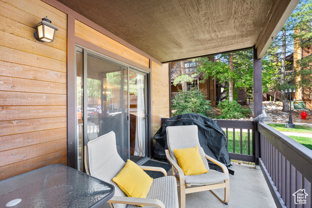 Photo 13 for MLS #2106687 at 2025 Canyons Resort Dr #P3