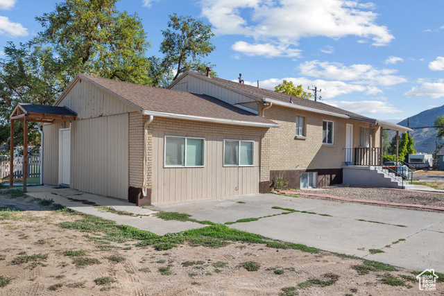 Photo 3 for MLS #2106690 at 57 N Center St