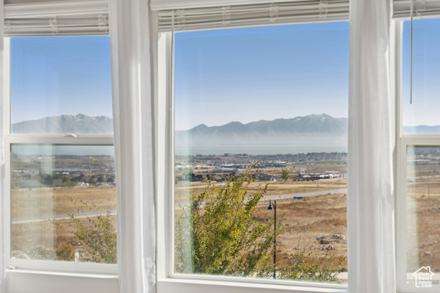 Photo 15 for MLS #2106704 at 937 W Sunspear Dr