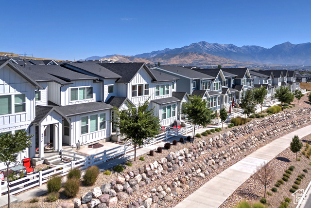 937 W SUNSPEAR DR, Saratoga Springs UT 84045