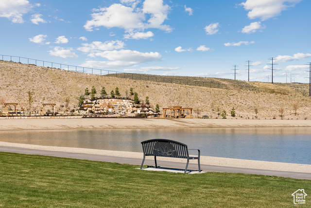 Photo 41 for MLS #2106704 at 937 W Sunspear Dr