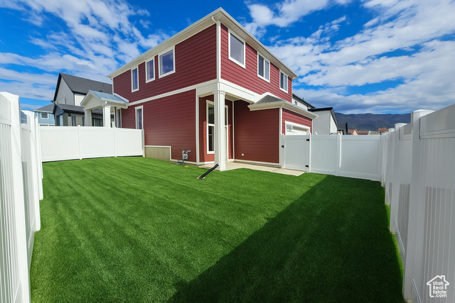 Photo 3 for MLS #2106705 at 2822 W 2710 North #85