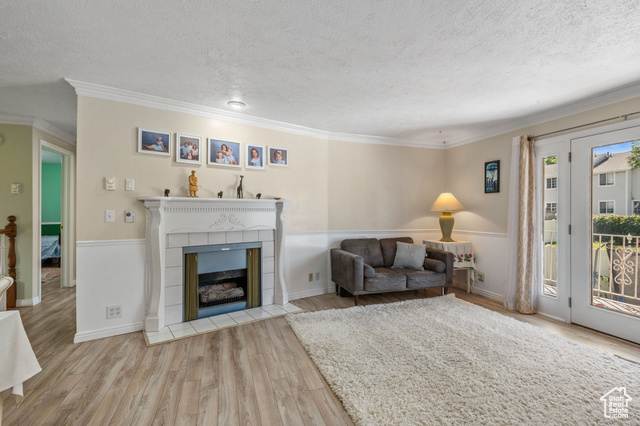 Photo 3 for MLS #2106711 at 553 N 200 West