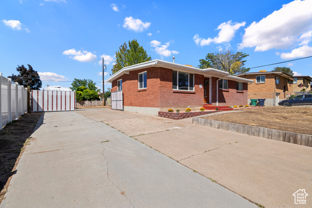 2532 W 4750 S, Roy UT 84067