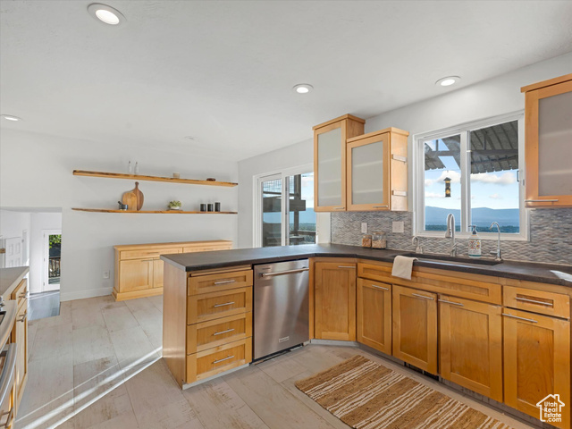 Photo 15 for MLS #2106725 at 9072 S Greenhills Dr