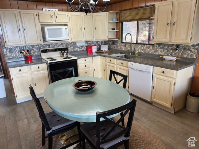 Photo 17 for MLS #2106735 at 49 N Pine Creek Rd