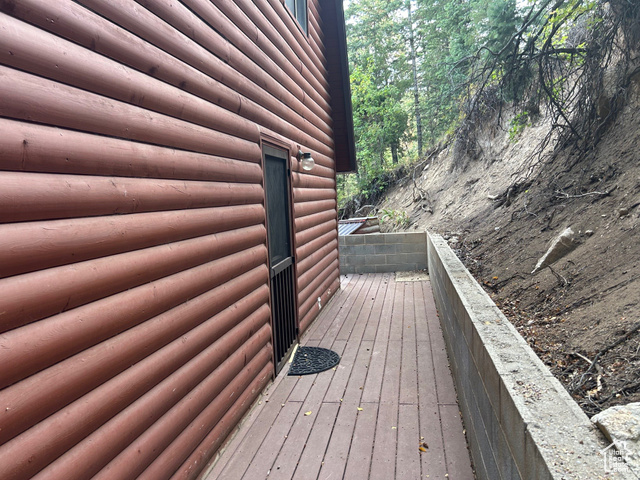 Photo 10 for MLS #2106735 at 49 N Pine Creek Rd