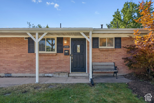 Photo 16 for MLS #2106744 at 203 W 350 South