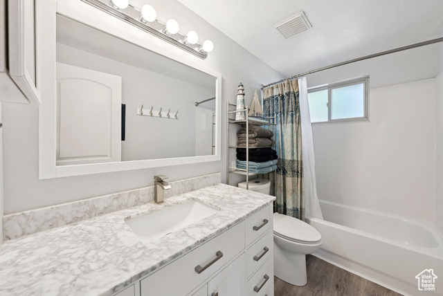 Photo 8 for MLS #2106744 at 203 W 350 South