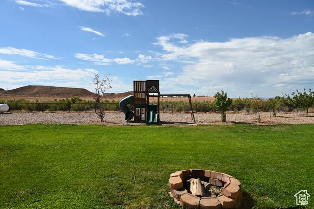 Photo 6 for MLS #2106758 at 3334 E 1280 North