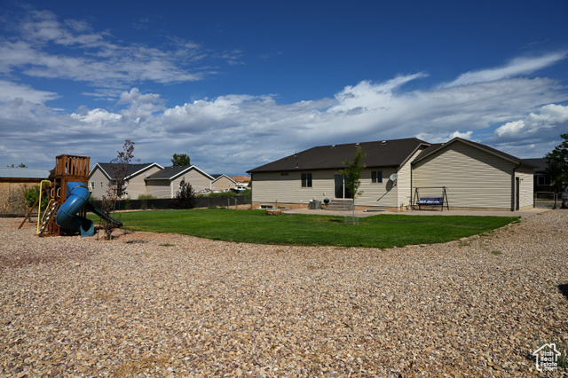 Photo 5 for MLS #2106758 at 3334 E 1280 North