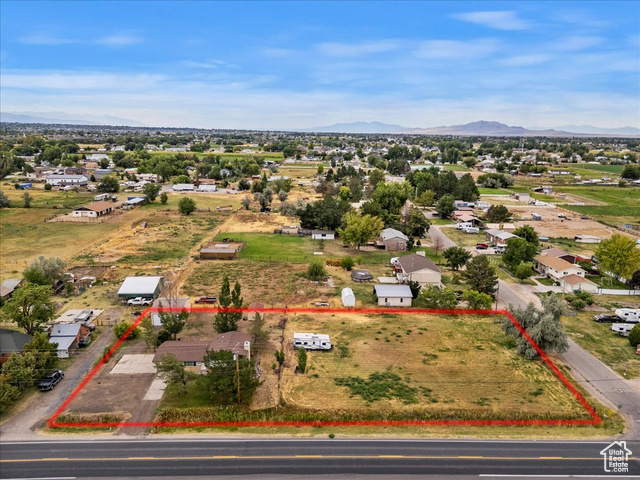5345 W 4000 S, Hooper UT 84315