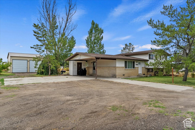5345 W 4000 S, Hooper UT 84315