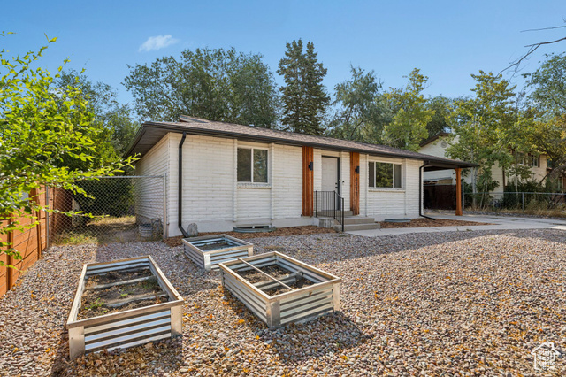 4597 S Trojan Dr