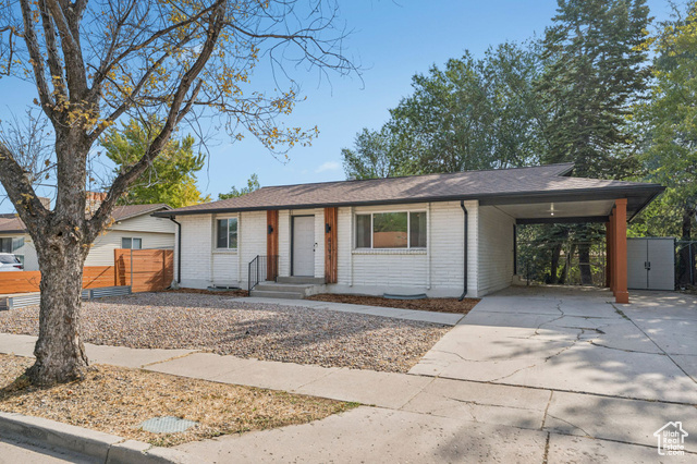 4597 S Trojan Dr